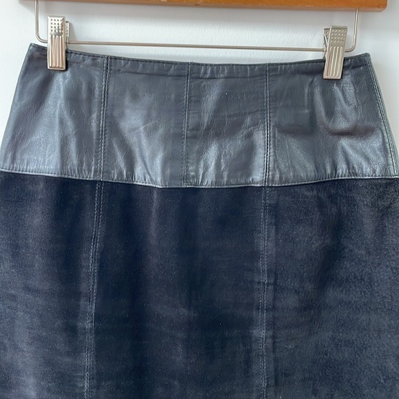 Vintage Charles Klein Black Leather suede 1980's Pencil Skirt size 4 - Picture 2 of 12